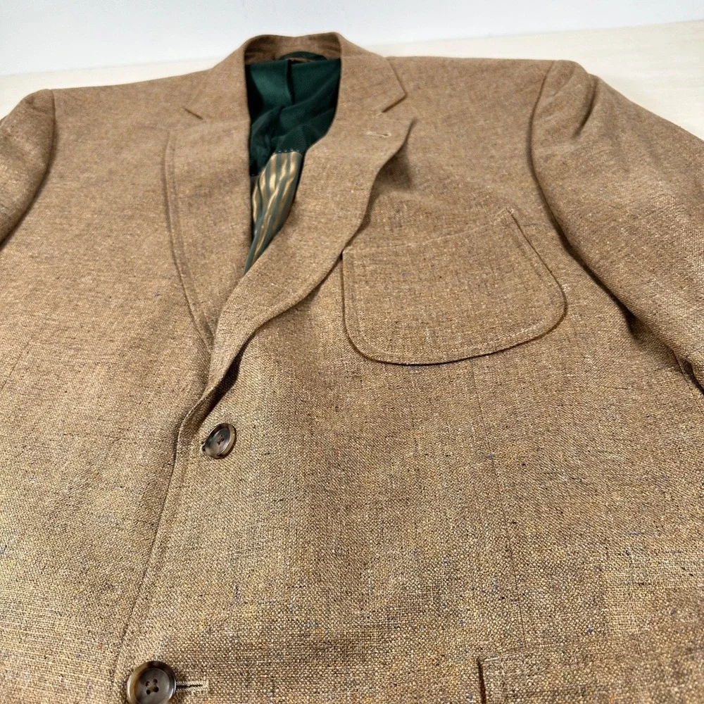 Men's NWOT Kroon 100% Silk Two Button Camel Brown Sport Coat‎ Size 46 R Blazer
